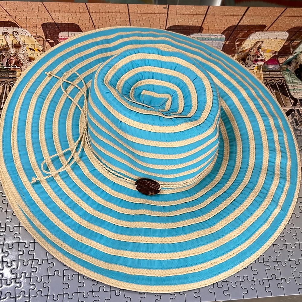 Panama Jack sun hat beachy vibe